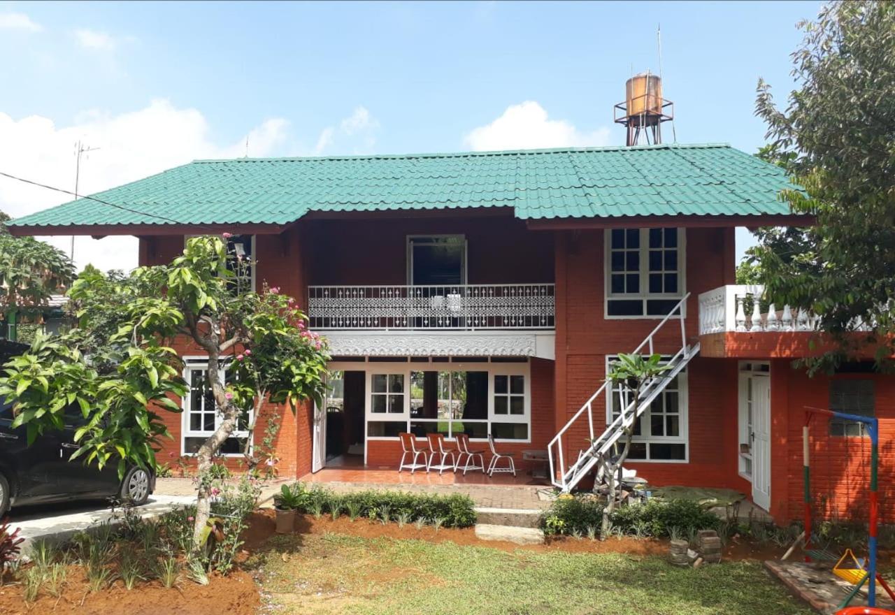 Villa Sentebale Bogor Ngoại thất bức ảnh